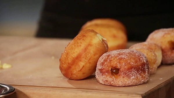 online class doughnuts and fritters