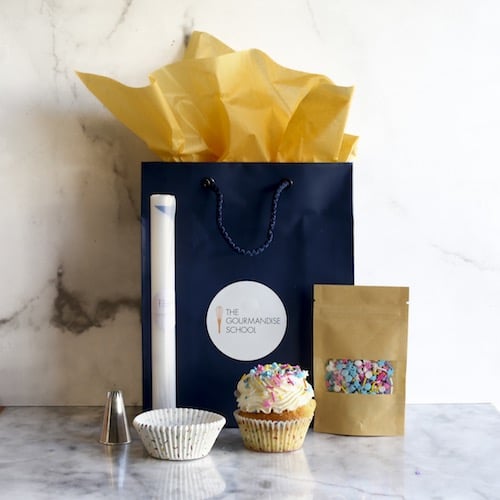 cupcake decorating gift bag